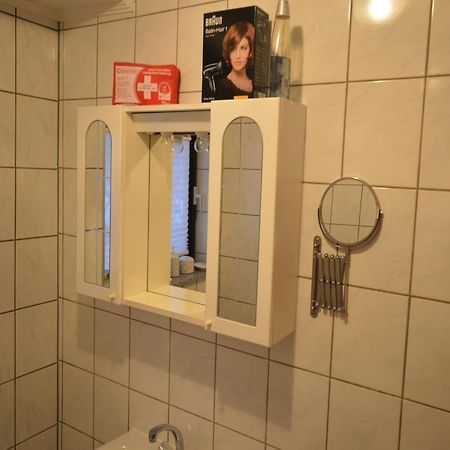 Cosy Apartment In Manderscheid With Balcony Экстерьер фото
