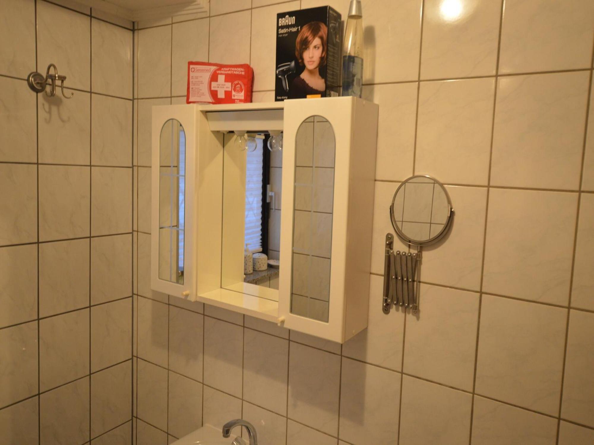 Cosy Apartment In Manderscheid With Balcony Экстерьер фото