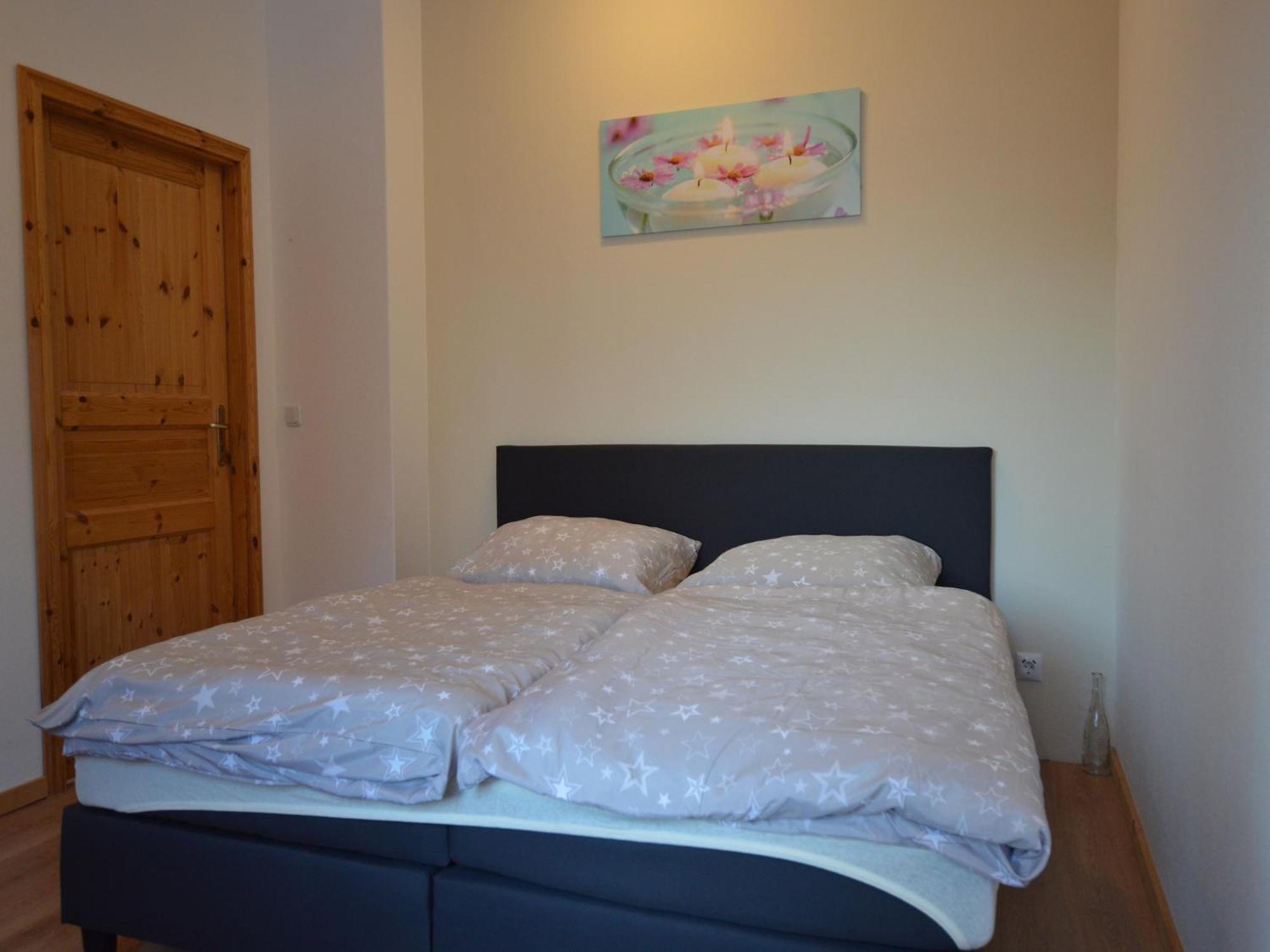 Cosy Apartment In Manderscheid With Balcony Экстерьер фото