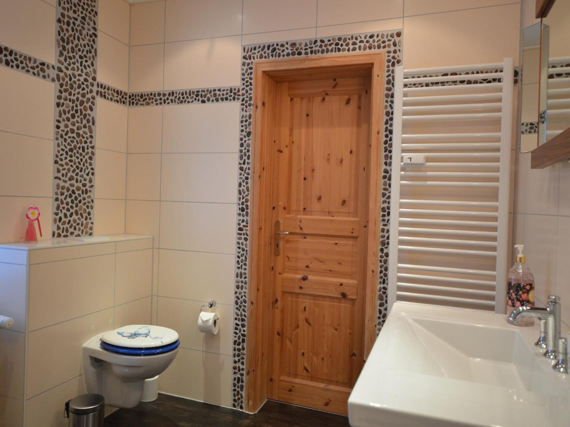 Cosy Apartment In Manderscheid With Balcony Экстерьер фото